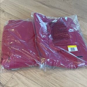 Nike Kids Matching Set in Red